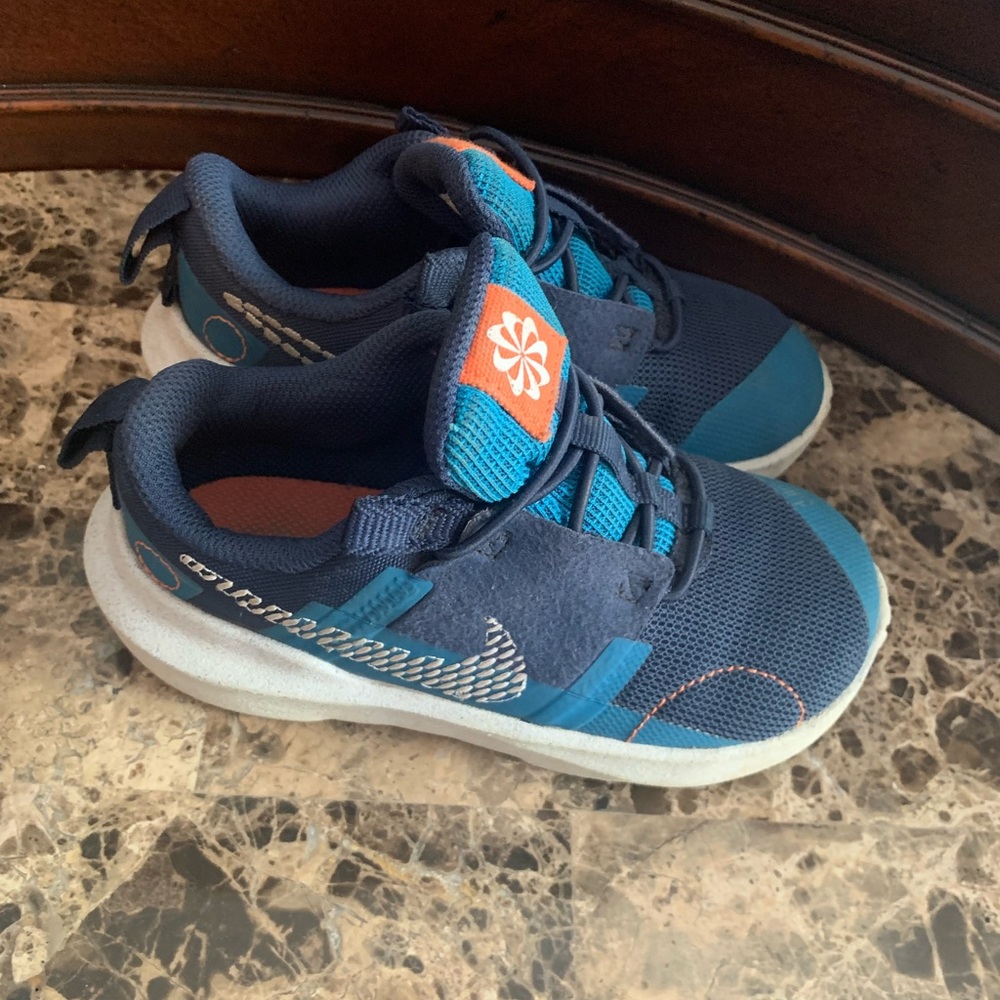 Nike shoes